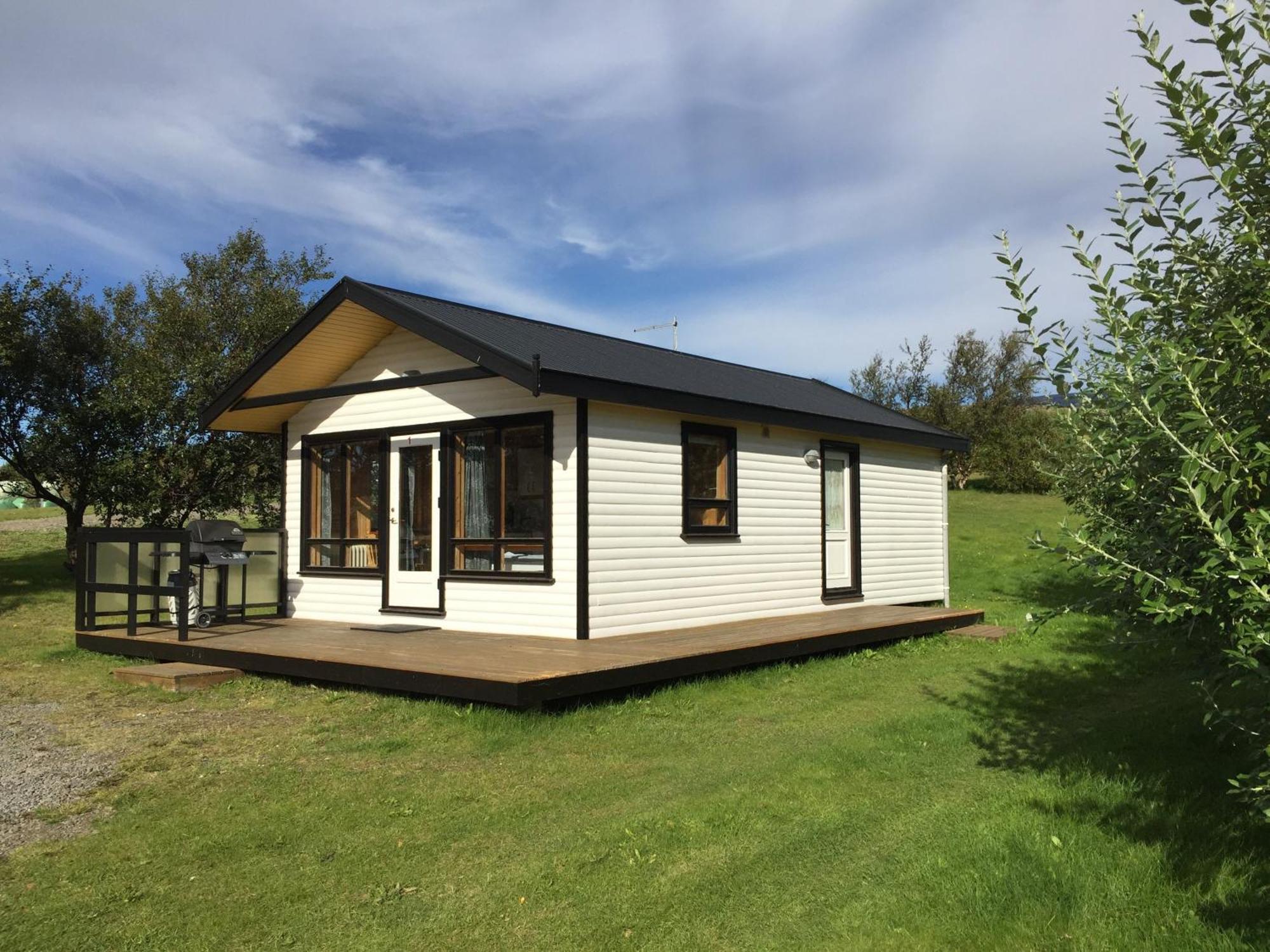 Bakkafloet Guesthouse Varmahlid  Bagian luar foto