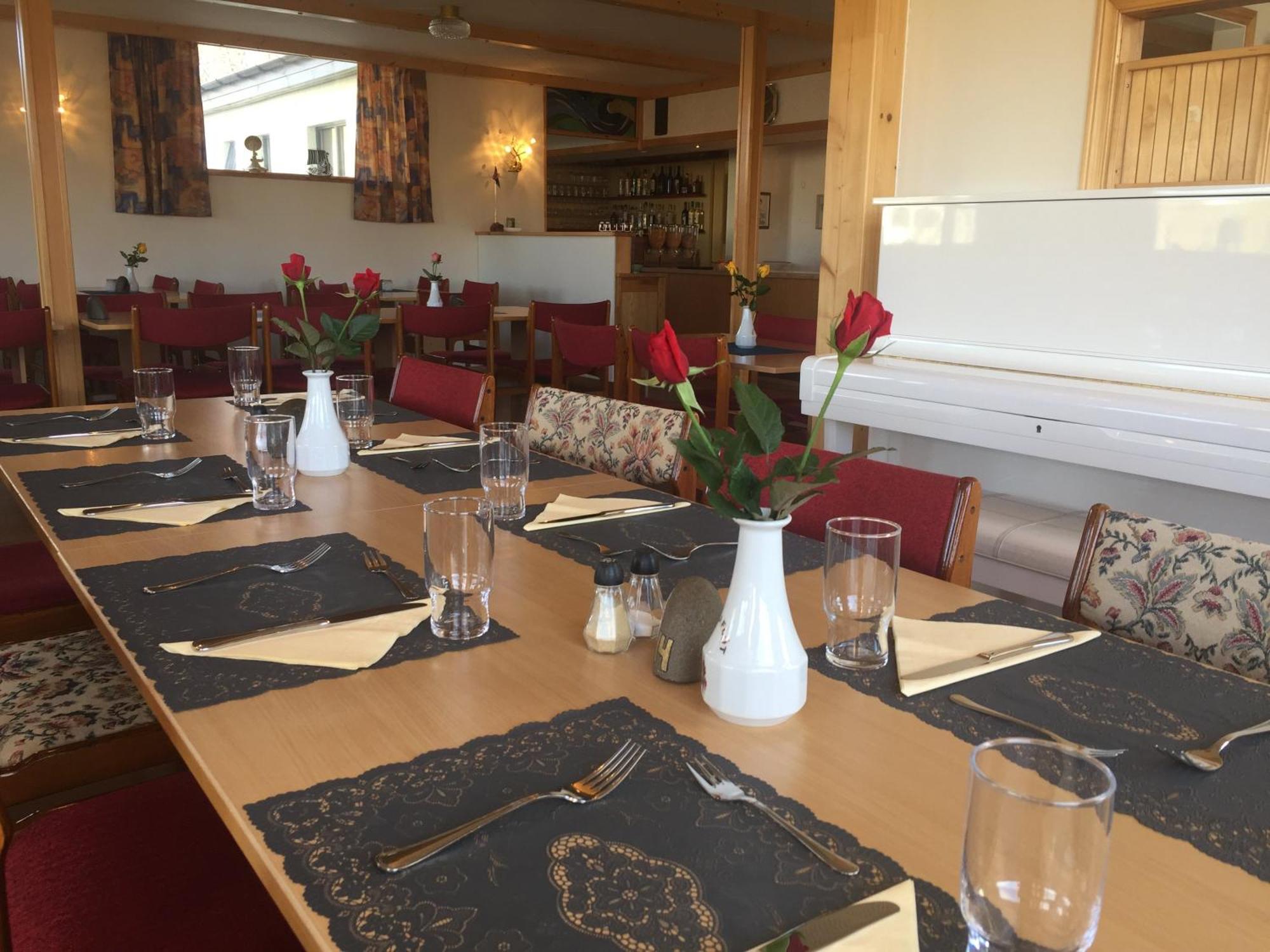 Bakkafloet Guesthouse Varmahlid  Bagian luar foto