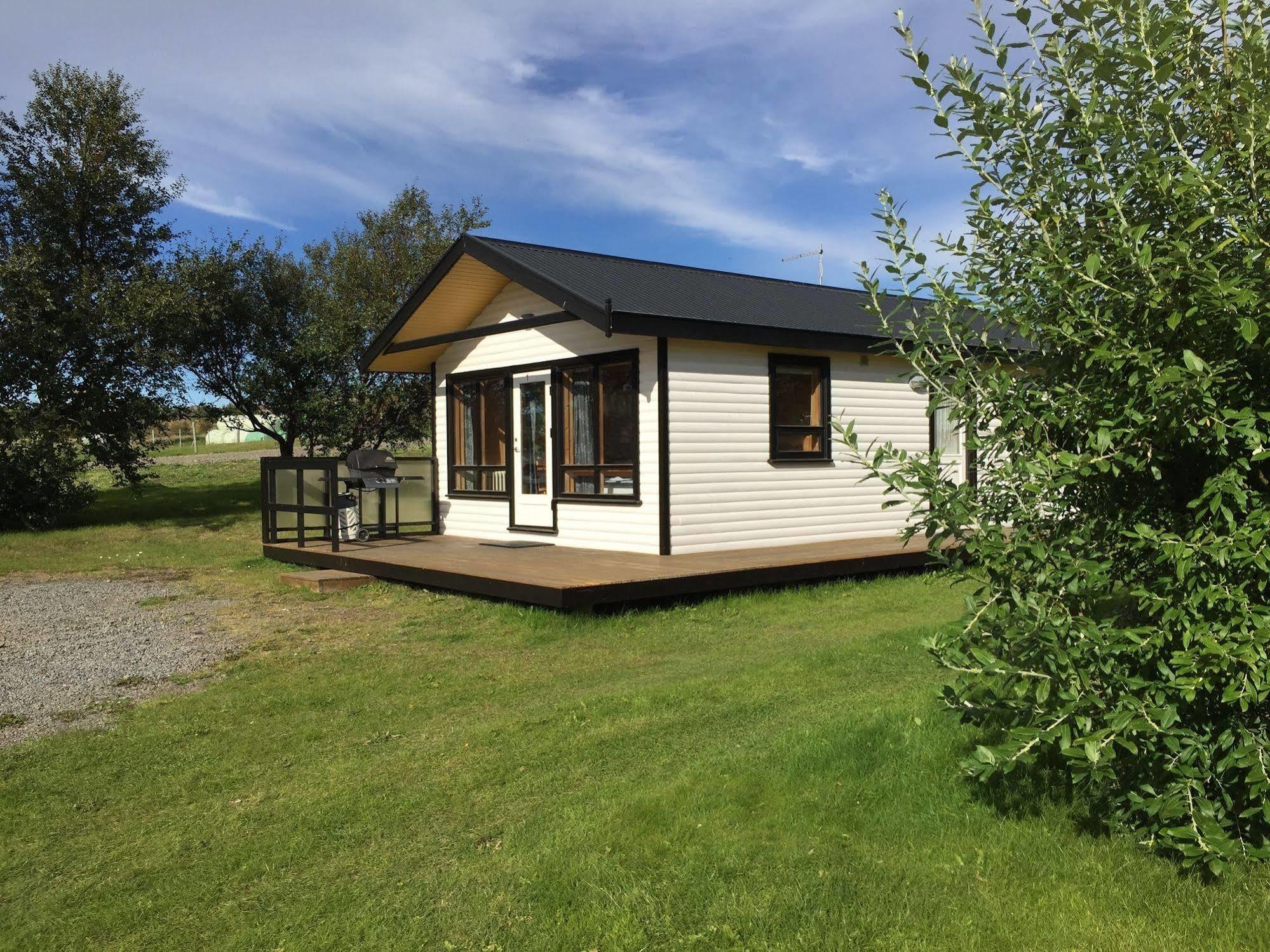 Bakkafloet Guesthouse Varmahlid  Bagian luar foto