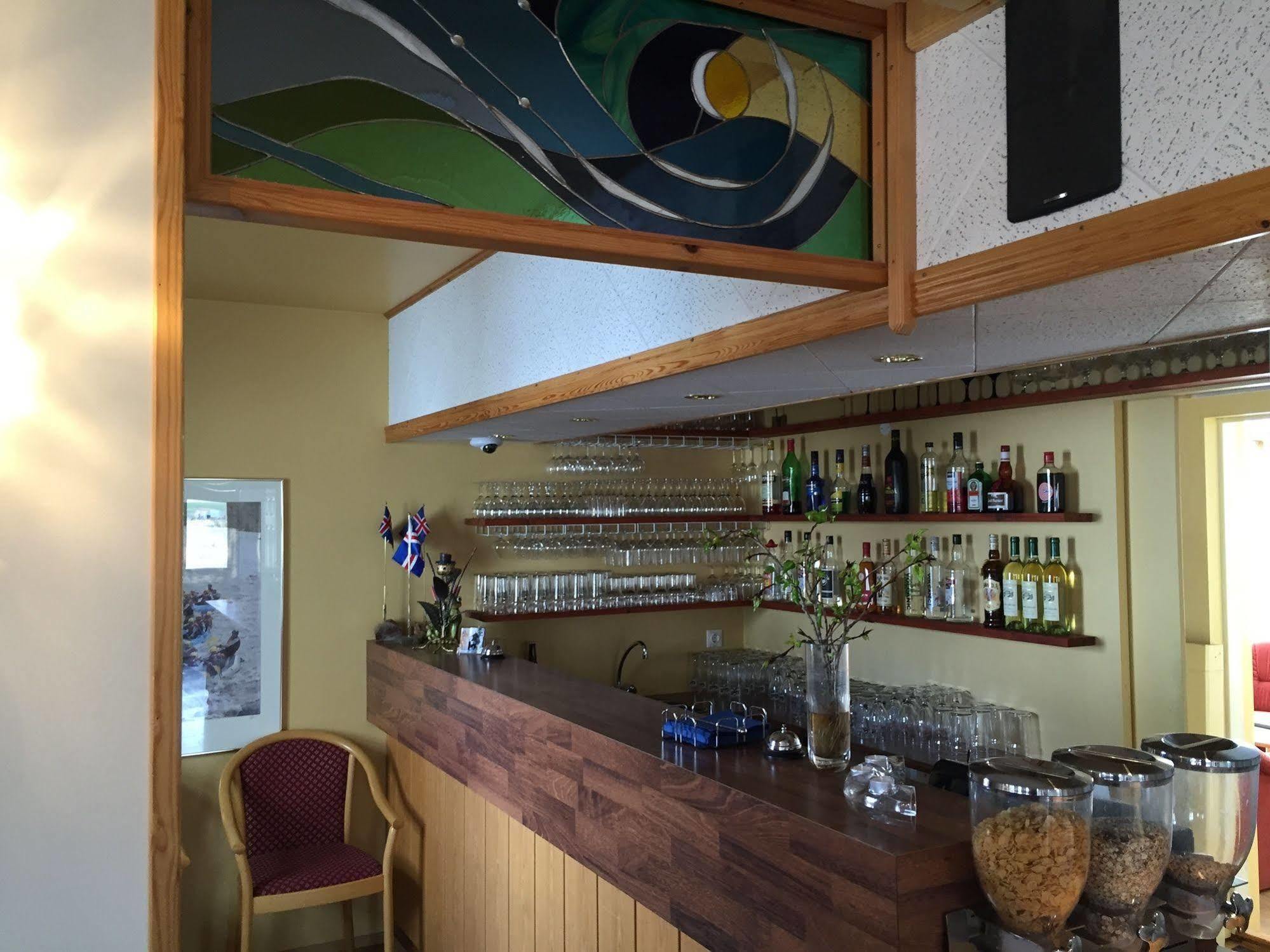 Bakkafloet Guesthouse Varmahlid  Bagian luar foto